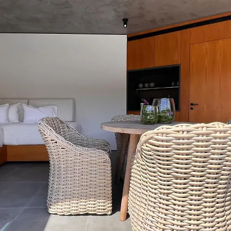 Porta Celeste - Al Tatil Evi Mosteiros (Azores)